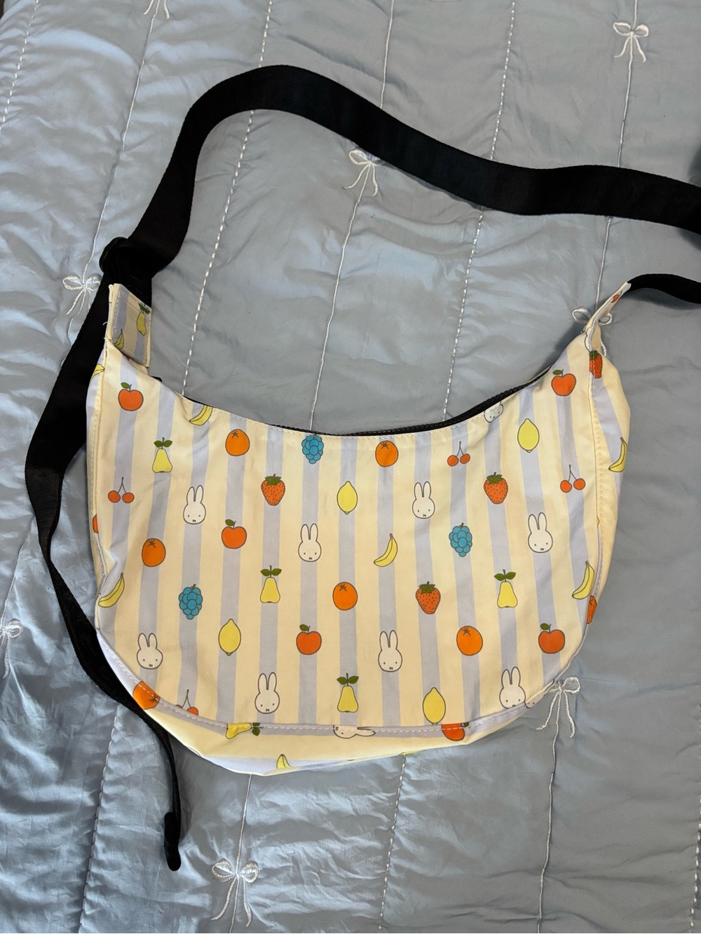 Miffy medium crescent